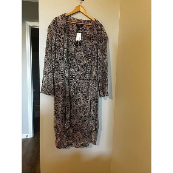 Connected Apparel Women’s 30W Open Front Cardigan Black Cream Animal Print NWT - Picture 2 of 7